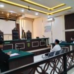 sidang-ashari-pati Foto : Sidang terhadap terdakwa Ashari dugaan kasus kekerasan seksual digelar di PN Pati. (Sumber. Mitrapost.com/ Ilham)