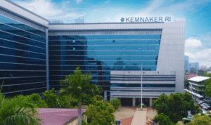 Kemnaker RI Gaji Peserta Maganghub Dikabarkan Dipotong hingga 80%, Ini Kata Kemnaker
