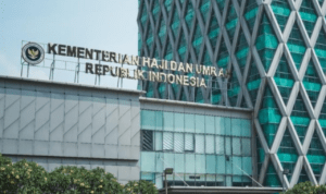 Gedung Kemenhaj RI Kemenhaj RI Blokir Akun SISKOPATUH Milik 2 Travel Umrah yang Diduga Telantarkan Jemaah