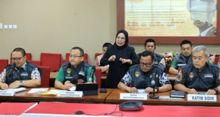 Bupati Gowa Jadi Tersangka Kasus Korupsi Pemerasan-Gratifikasi Pengurusan Izin Bupati Gowa Jadi Tersangka Kasus Korupsi Pemerasan-Gratifikasi Pengurusan Izin
