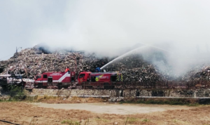 Foto : TPS Plosojenar Jakenan Pati terbakar. (Sumber. Mitrapost.com/ Ilham)