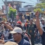 Bentrok Nyaris Terjadi Antara Massa Pendukung Sudewo dan Pati Ora Sepele/tangkap layar