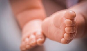 Ilustrasi bayi/istock Ilustrasi bayi/istock Bayi Dibuang