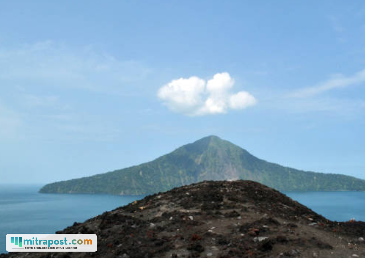 5 Jurnalis Dilaporkan Hilang Kontak Saat Liputan Aktivitas Gunung Anak Krakatau