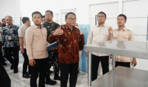 pati-keracunan-mbg Foto : Rombongan Plt Bupati Pati, Risma Ardhi Chandra mengunjungi dapur SPPG Gembong I. (Dok. Humas Pemkab Pati)