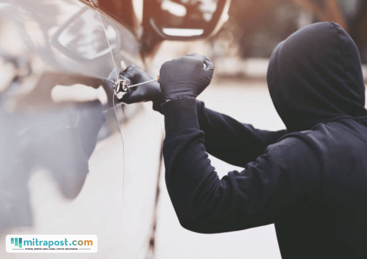 Pria Depok Nekat Curi Mobil, Dijual Rp4 Juta untuk Dibelikan Motor