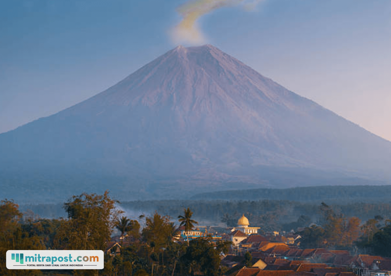 Karhutla di Gunung Semeru Sulit Padam, Hanya Lewat Jalur Udara