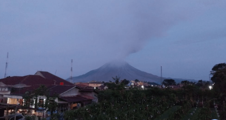 gunung sinabung