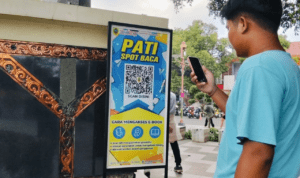 Foto : Sport baca di Alun-alun Simpang Lima Pati. (Sumber. Mitrapost.com/ Ilham)