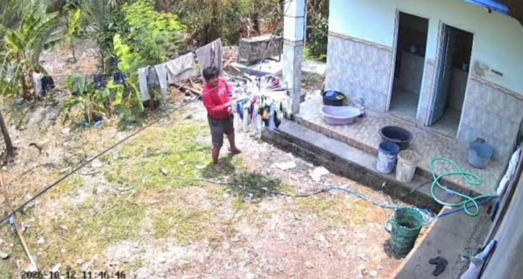 Foto : pelaku pencurian pakaian dalam di Desa Jembangan Kecamatan Batangan. (Dok. Tangkapan layar di Media sosial)