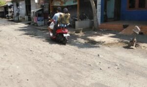 Foto : Akses jalan antar desa Sukoharjo menuju Metaraman Kecamatan Margorejo Pati. (Sumber. Mitrapost.com/ Ilham)