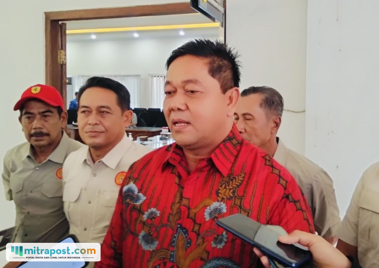 Foto : Ketua DPRD Pati, Ali Badruddin. (Sumber. Mitrapost.com/ Ilham)