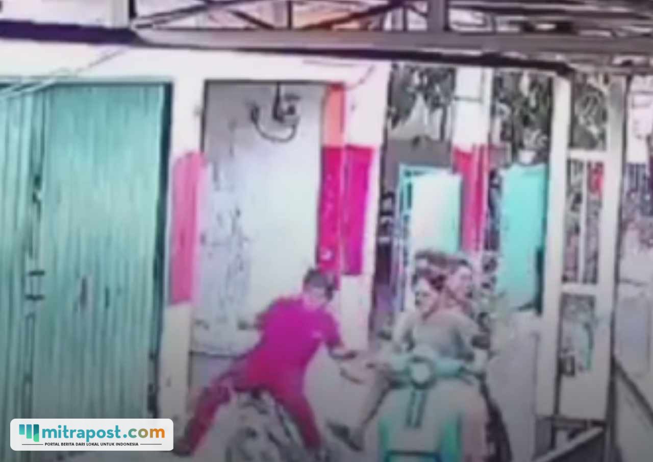 Bocah Pengendara Sepeda di Tangerang Ditendang Remaja Lalu Ditinggal Pergi/tangkap layar