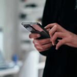 Terungkap Praktik Jual Beli Kartu SIM Teregistrasi untuk Promosi Judol