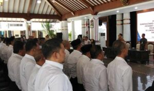 Foto : Pelantikan kepada puluhan pejabat Administrator dan Pengawas di Kabupaten Pati. (Sumber. Mitrapoat.com/ Ilham)
