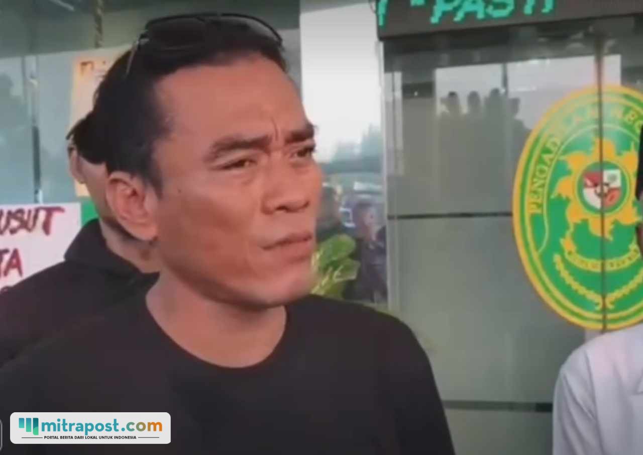 Koordinator Aliansi Masyarakat Pati Bersatu (AMPB), Supriyono atau Botok /tangkap layar Koordinator Aliansi Masyarakat Pati Bersatu (AMPB), Supriyono atau Botok /tangkap layar