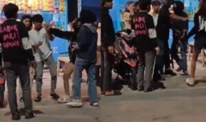 viral Cemburu Buta Jadi Motif Remaja di Garut Todongkan Sajam ke Perempuan Lain